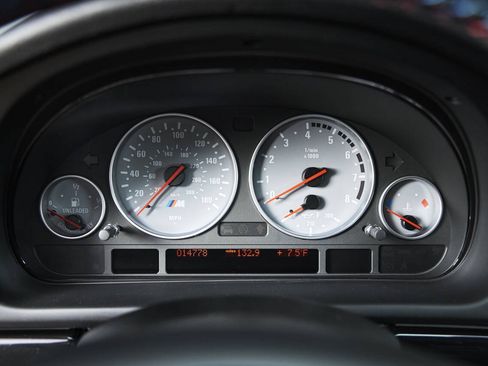 Used 2003 BMW M5 RWD image 49