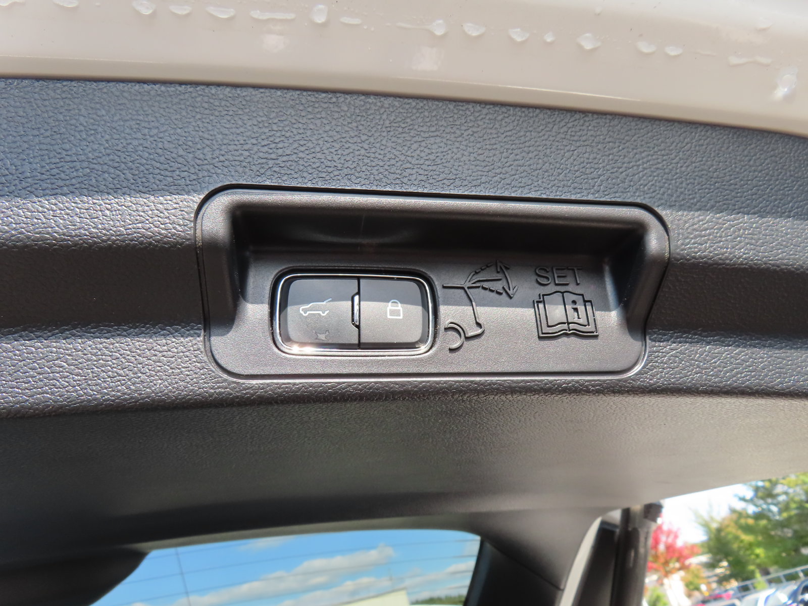 Used 2023 Ford Explorer ST w/ Equipment Group 401A AWD/4WD image 41