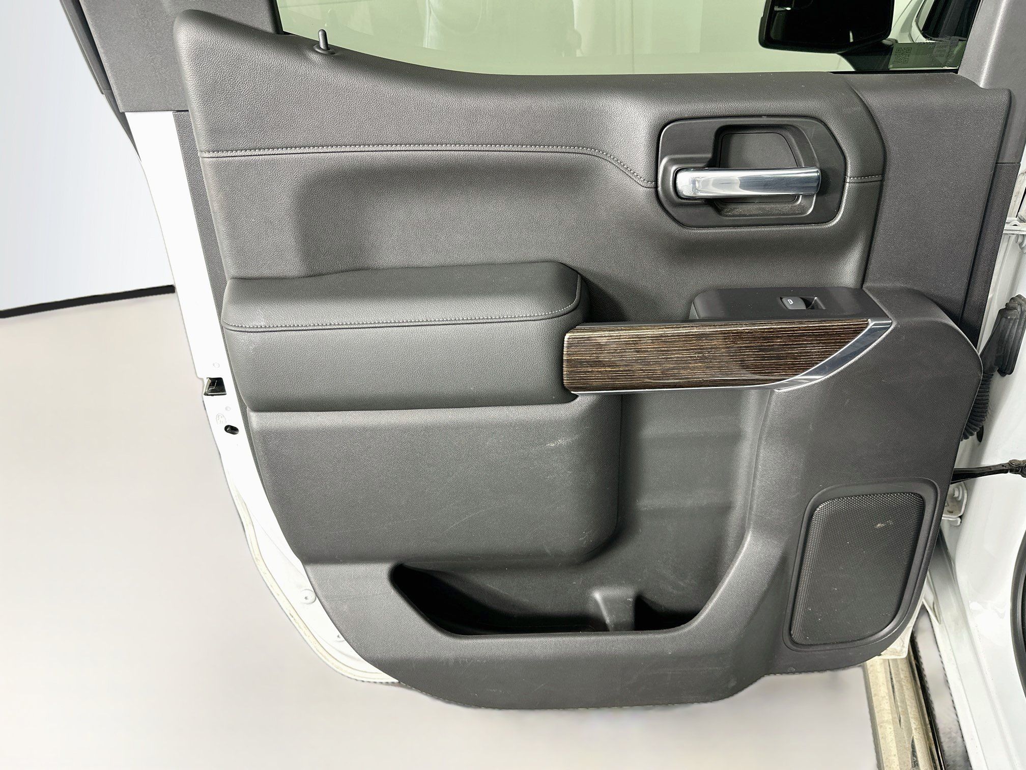 Used 2019 GMC Sierra 1500 SLE w/ SLE Value Package AWD/4WD image 25