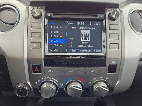 Used 2018 Toyota Tundra SR5 image 30