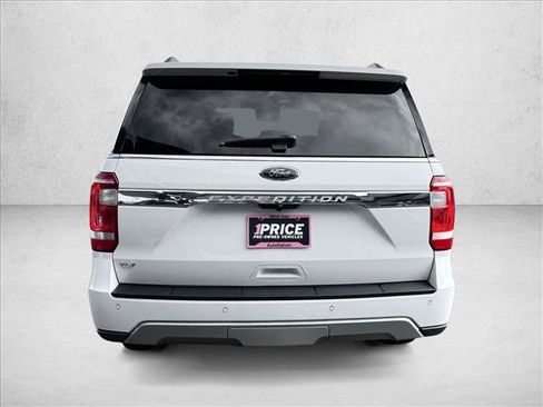 Used 2021 Ford Expedition XLT AWD/4WD image 6