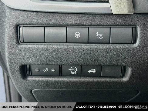 Certified 2025 Nissan Rogue SL w/ SL Premium Package AWD/4WD image 10