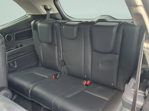 Certified 2025 Subaru Ascent Bronze Edition image 26