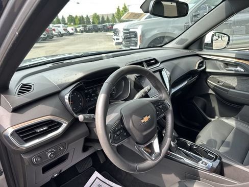 Used 2023 Chevrolet TrailBlazer ACTIV w/ Convenience Package FWD image 27