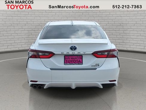 Used 2023 Toyota Camry SE FWD image 6