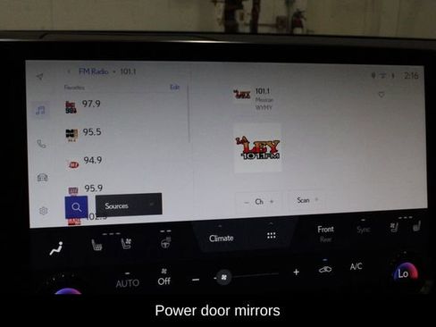 Used 2023 Lexus RX 350 w/ Accessory Package (Z1) image 33