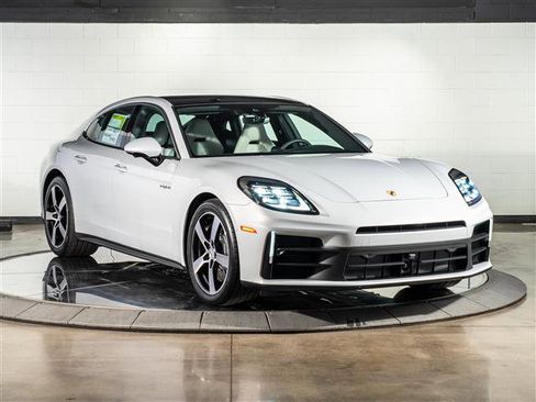 New 2026 Porsche Panamera 4 image 7