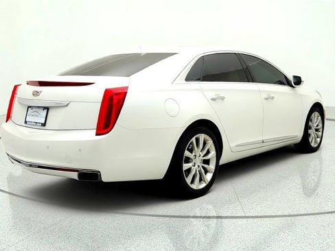 Used 2017 Cadillac XTS Luxury AWD/4WD image 5