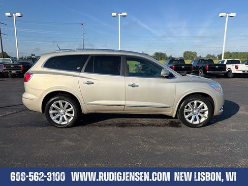 Used 2017 Buick Enclave Premium w/ Experience Buick Package AWD/4WD image 6