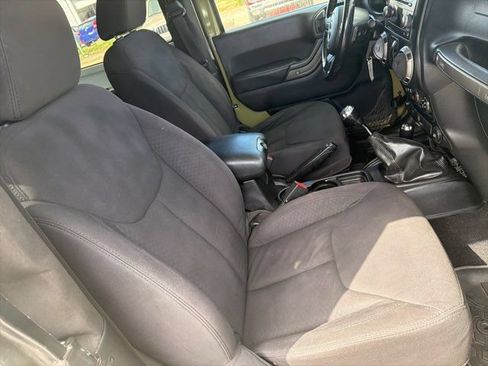 Used 2013 Jeep Wrangler Sport AWD/4WD image 16