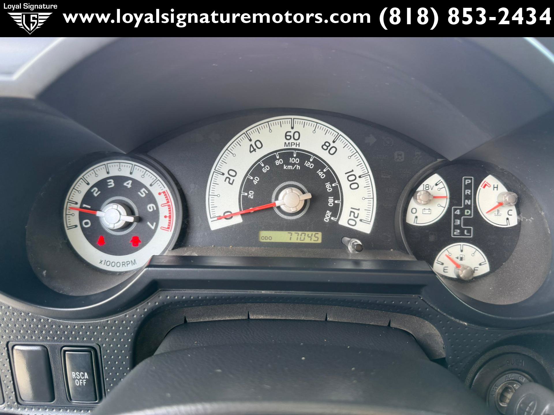 Used 2014 Toyota FJ Cruiser 4WD w/ Upgrade Package image 21