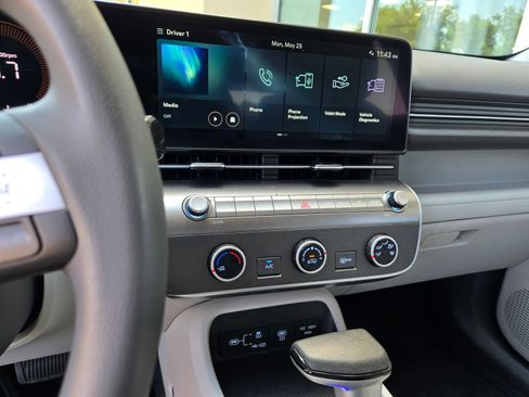 Certified 2026 Hyundai Kona SE AWD/4WD image 14