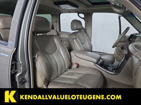 Used 2003 GMC Yukon XL Denali AWD/4WD image 28