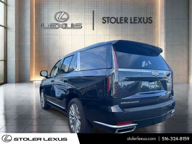 Used 2023 Cadillac Escalade Premium Luxury w/ Performance Package AWD/4WD image 6