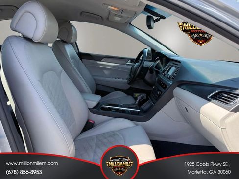 Used 2015 Hyundai Sonata Sport w/ Option Group 03 FWD image 18