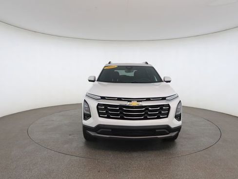 Used 2025 Chevrolet Equinox LT w/ Convenience Package II FWD image 31