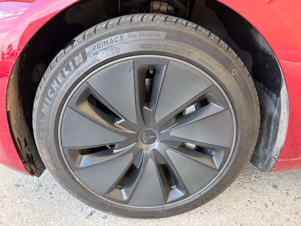 Used 2025 Tesla Model 3 Long Range AWD/4WD image 10