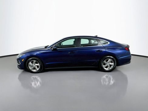 Used 2021 Hyundai Sonata SE FWD image 2