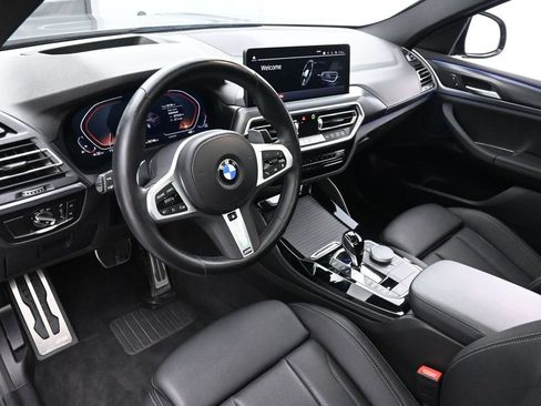 Used 2023 BMW X4 xDrive30i w/ Premium Essential Package AWD/4WD image 10