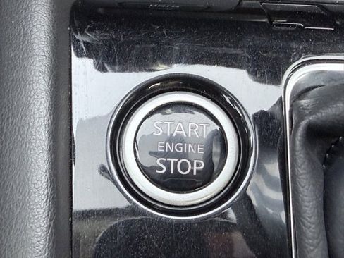 Certified 2024 Nissan Kicks SV image 17