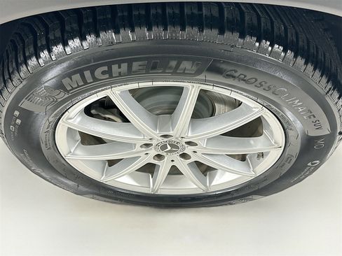 Certified 2025 Mercedes-Benz GLE 350 4MATIC image 34