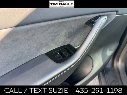 Used 2021 Tesla Model Y Long Range AWD/4WD image 11