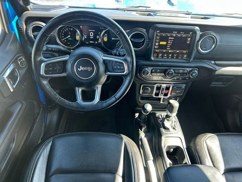 Used 2023 Jeep Wrangler Unlimited Sahara w/ Cold Weather Group image 20