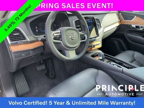 Certified 2023 Volvo XC90 B6 Core w/ Climate Package image 31