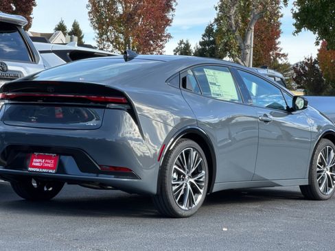 New 2026 Toyota Prius Limited image 3