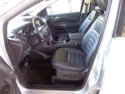 Used 2018 Ford Escape SEL w/ Ford Safe & Smart Package AWD/4WD image 12