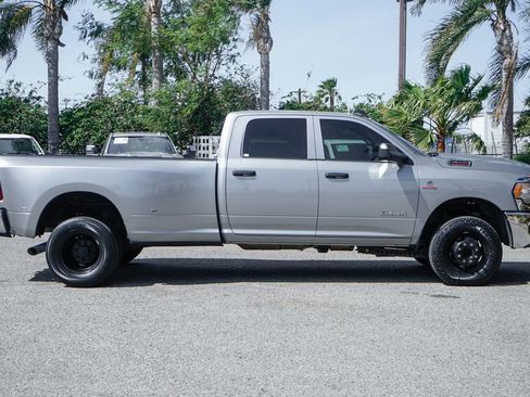 Used 2019 RAM 3500 Tradesman image 11
