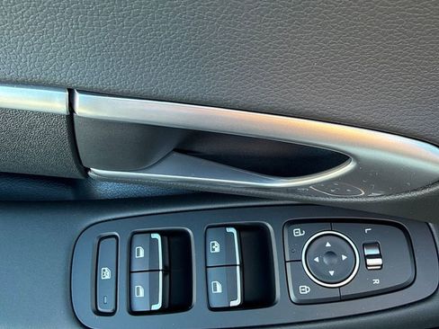 Used 2026 Hyundai Sonata SE image 17