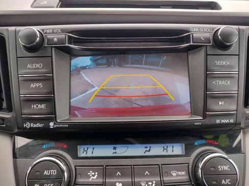 Used 2016 Toyota RAV4 XLE image 4