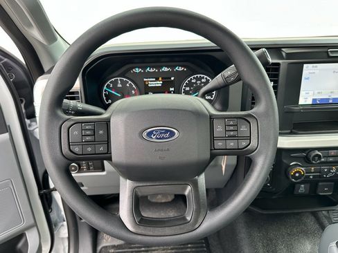 New 2026 Ford F600 4x4 Regular Cab Super Duty w/ XL Chrome Package image 8
