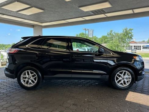 Used 2024 Ford Edge SEL AWD/4WD image 4