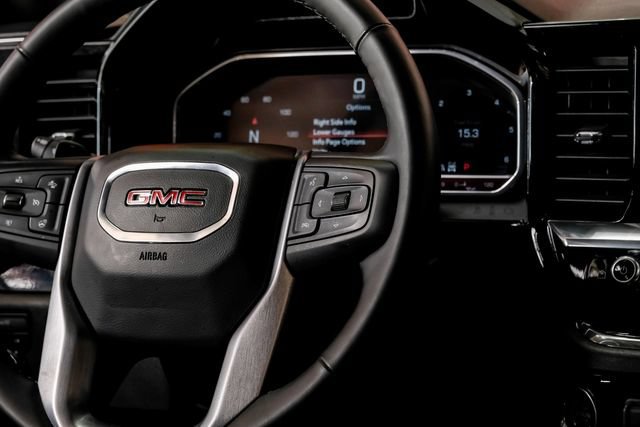 Used 2025 GMC Sierra 1500 Elevation AWD/4WD image 17