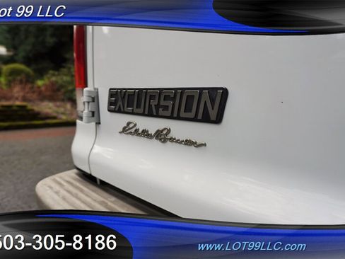 Used 2004 Ford Excursion Eddie Bauer RWD image 30