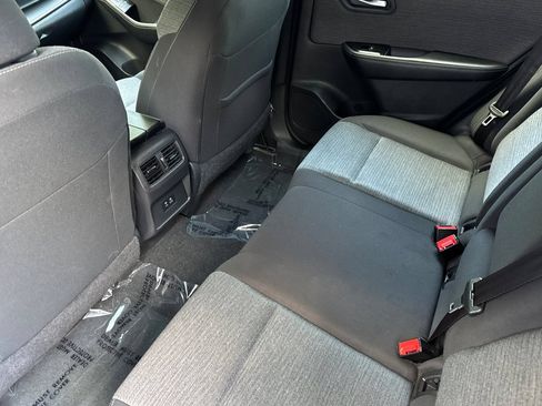 Used 2023 Nissan Rogue SV AWD/4WD image 12