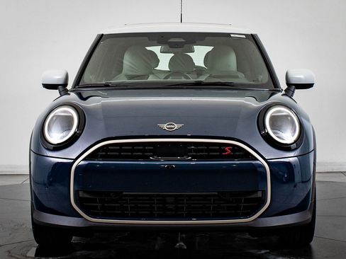 New 2026 MINI Cooper S image 2