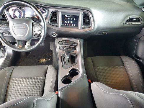 Certified 2023 Dodge Challenger SXT image 9