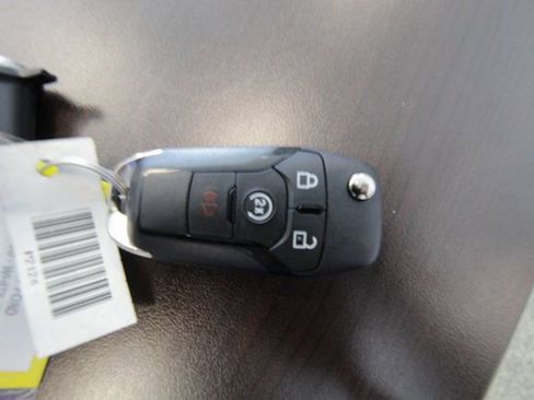 Used 2024 Ford F550 4x4 Regular Cab Super Duty image 30