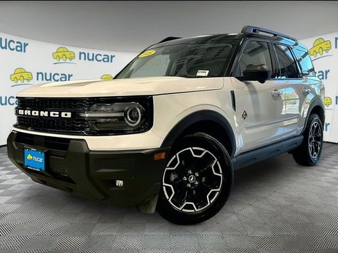 Used 2025 Ford Bronco Sport Outer Banks w/ Outer Banks Tech Package+ image 3