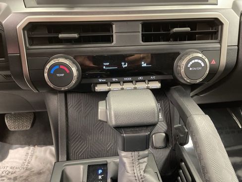 Used 2025 Toyota 4Runner SR5 image 16