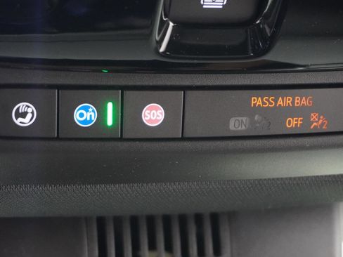 New 2026 Chevrolet Suburban Premier image 27