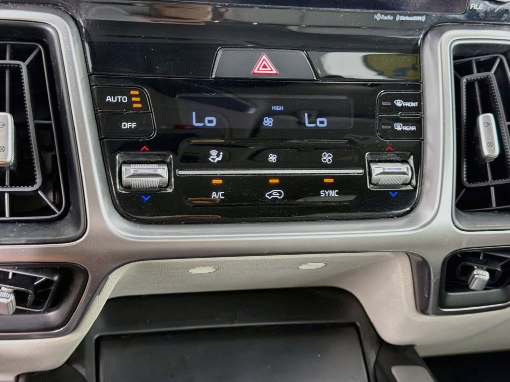 Used 2023 Kia Sorento EX FWD image 20
