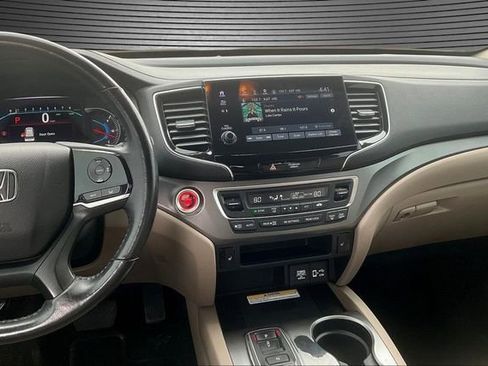 Used 2022 Honda Pilot Special Edition image 9