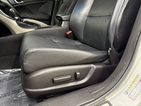 Used 2010 Acura TSX Sedan image 13