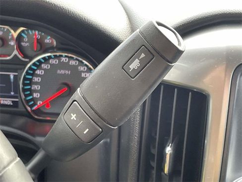 Used 2018 Chevrolet Silverado 1500 LT w/ All Star Edition image 22