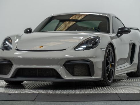 Used 2020 Porsche 718 Cayman GT4 image 6