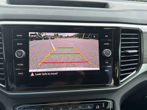 Certified 2023 Volkswagen Atlas SE FWD image 15